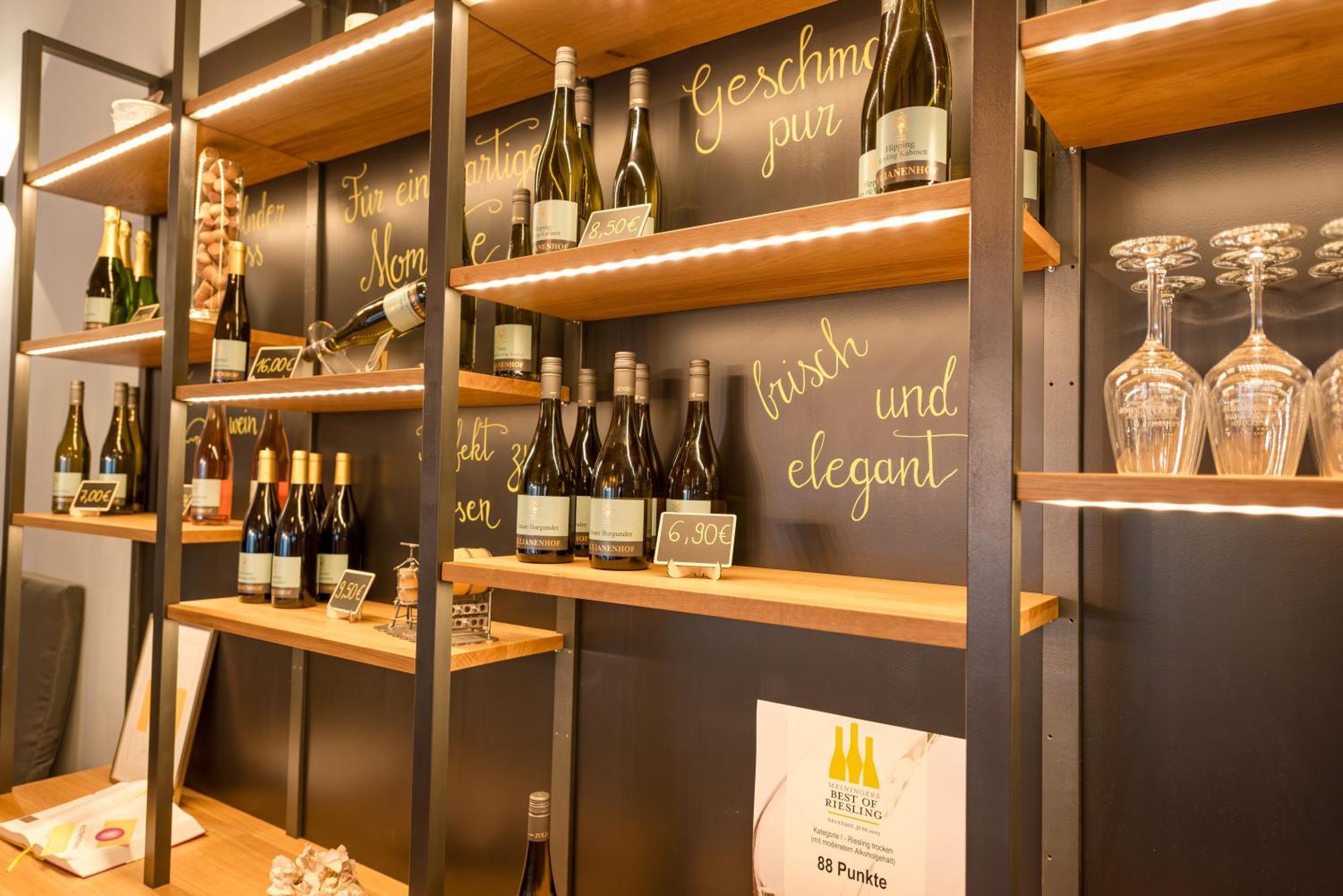 Weingut & Gaestehaus Julianenhof Nierstein Kültér fotó